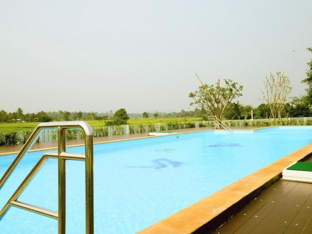 Juntima Boutique Hotel Phetchaburi Extérieur photo
